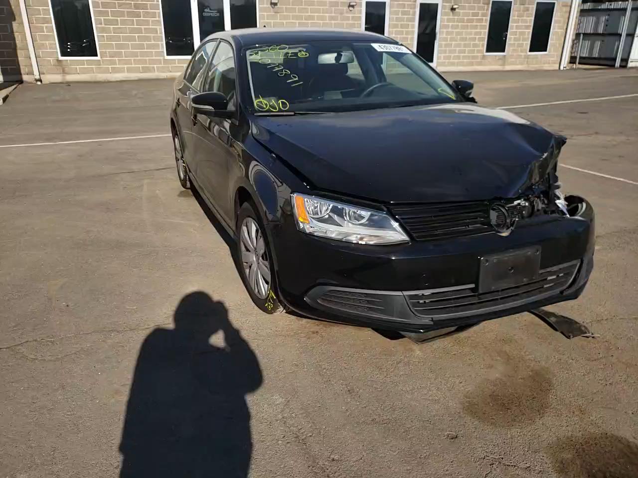 2014 VOLKSWAGEN JETTA SE 3VWD17AJ2EM380409