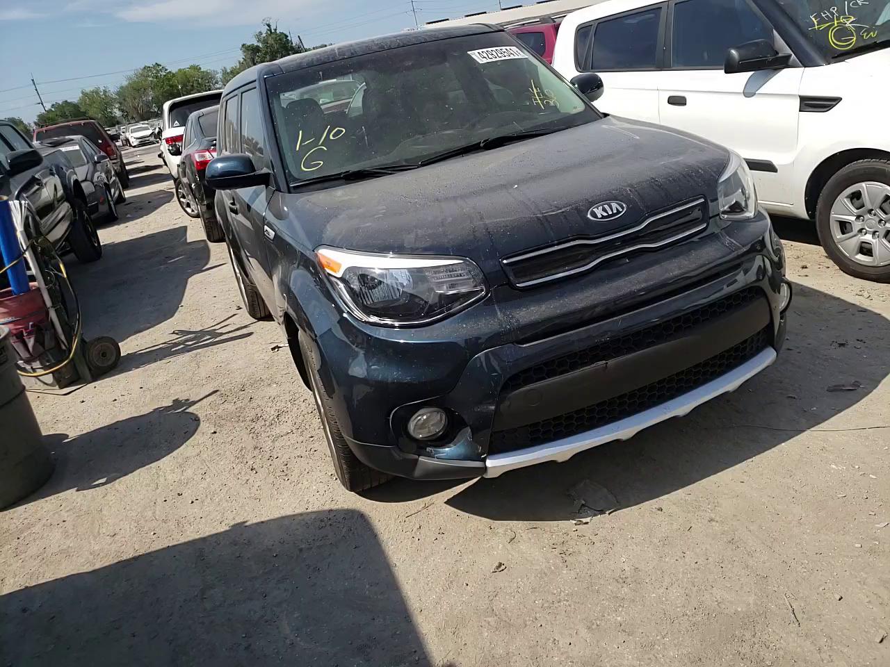 2017 KIA SOUL + KNDJP3A51H7450660