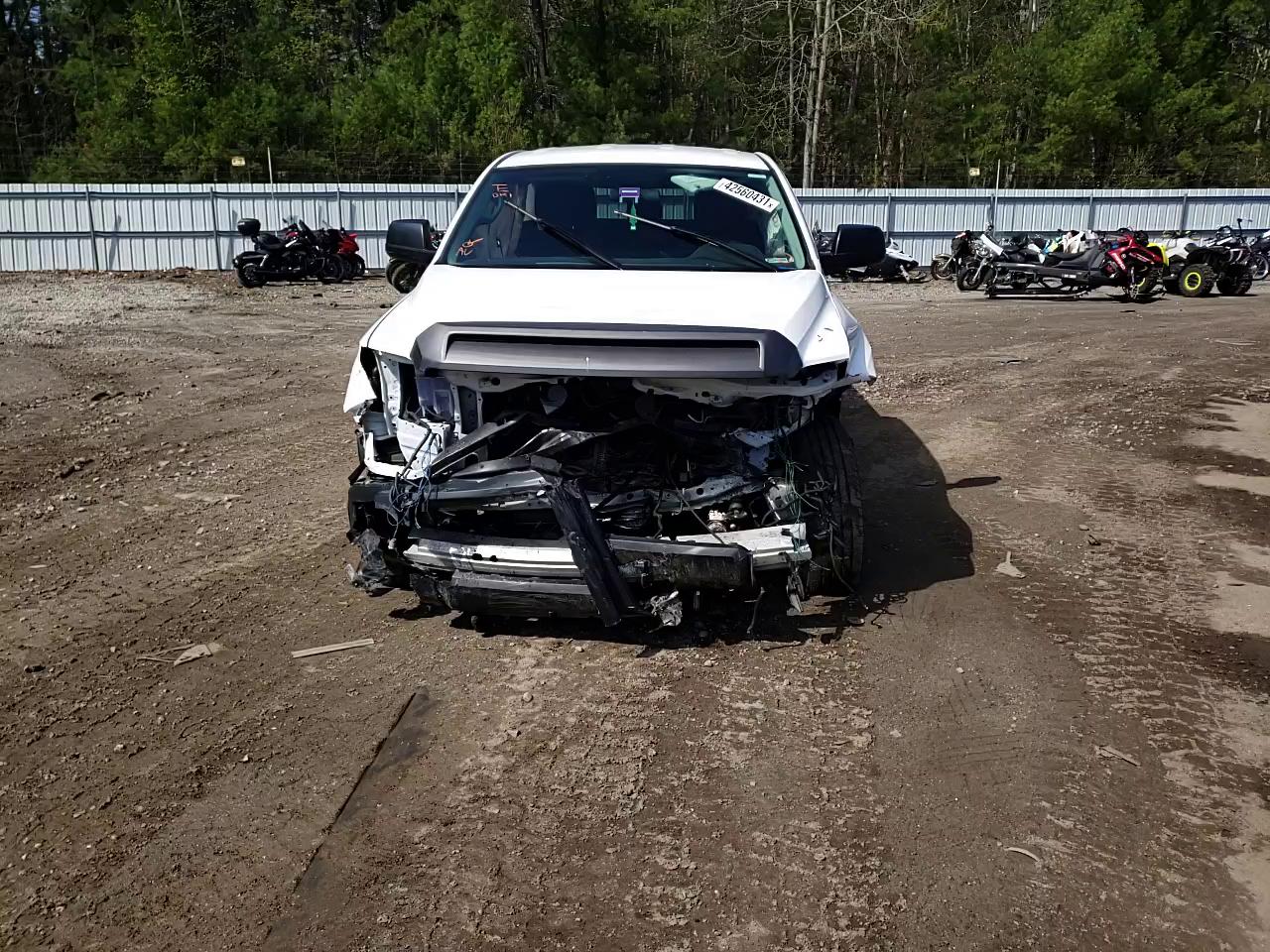 2017 TOYOTA TUNDRA DOU 5TFUM5F15HX069580