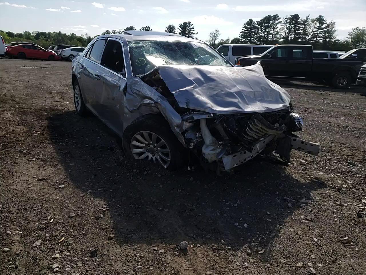 2014 CHRYSLER 300 2C3CCAAG6EH375985