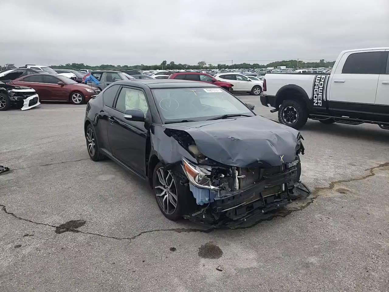 2015 TOYOTA SCION TC JTKJF5C73F3095078