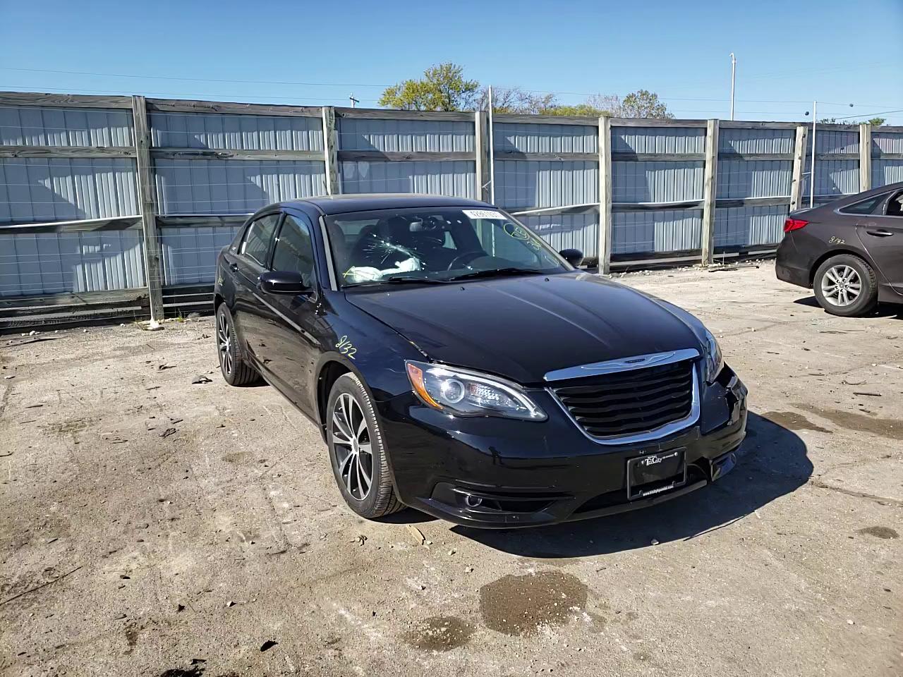 2013 CHRYSLER 200 LIMITE 1C3CCBCG3DN618189
