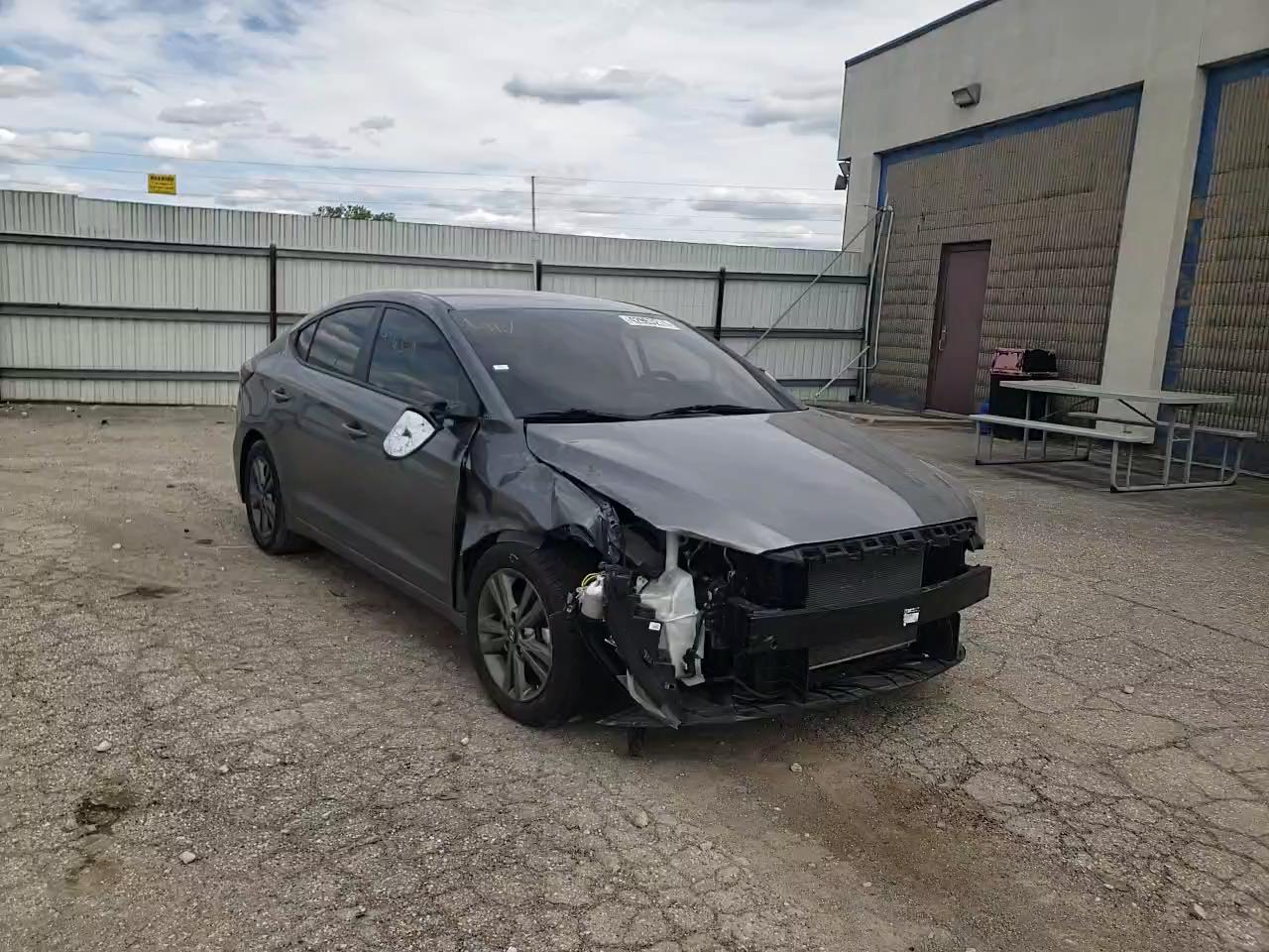 2018 HYUNDAI ELANTRA SE KMHD84LF6JU537642