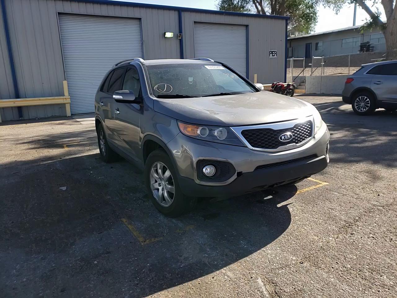 2012 KIA SORENTO BA 5XYKT4A64CG189227