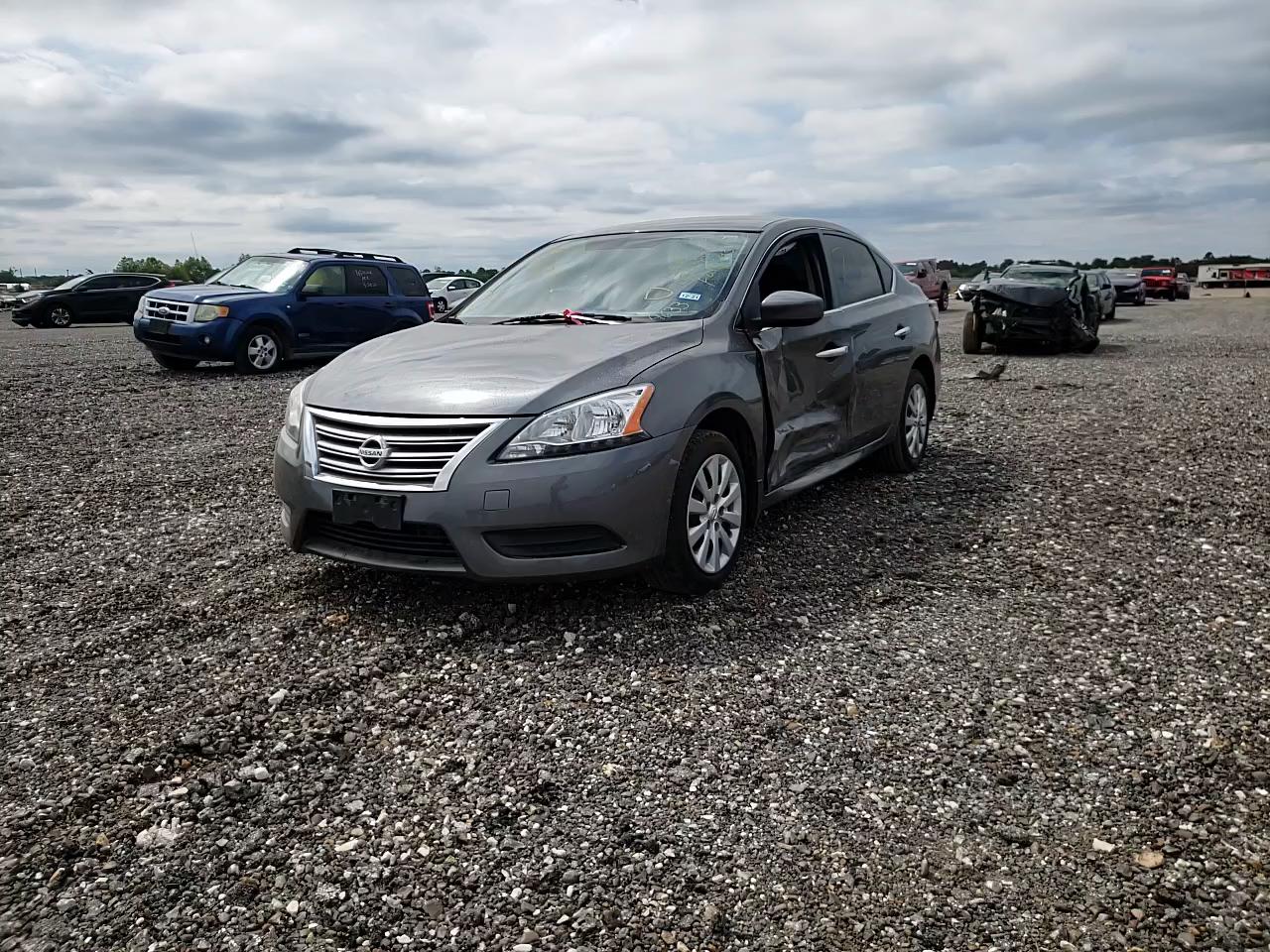 2015 NISSAN SENTRA S 3N1AB7AP2FL684633
