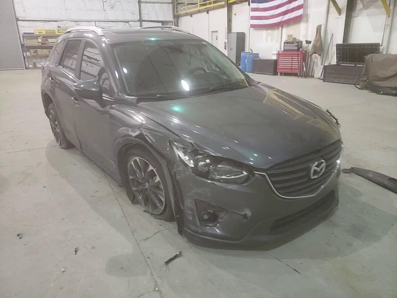 2016 MAZDA CX-5 GT JM3KE4DY5G0803566