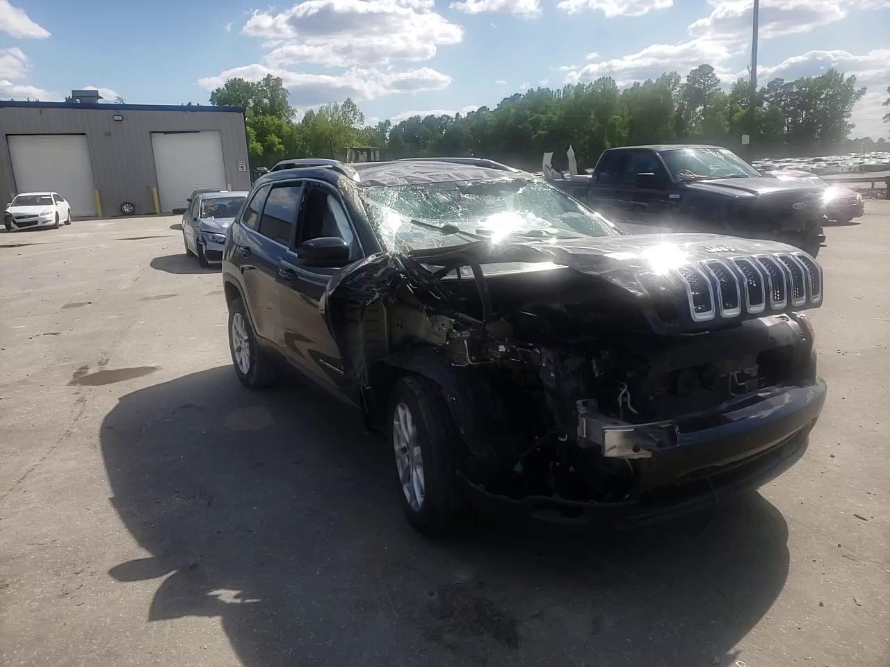 2017 JEEP CHEROKEE L 1C4PJLCS6HW653242
