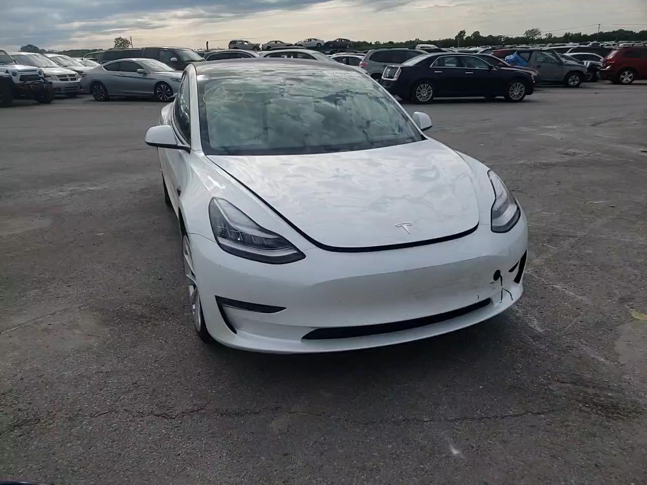 2021 TESLA MODEL 3 5YJ3E1EB3MF860528