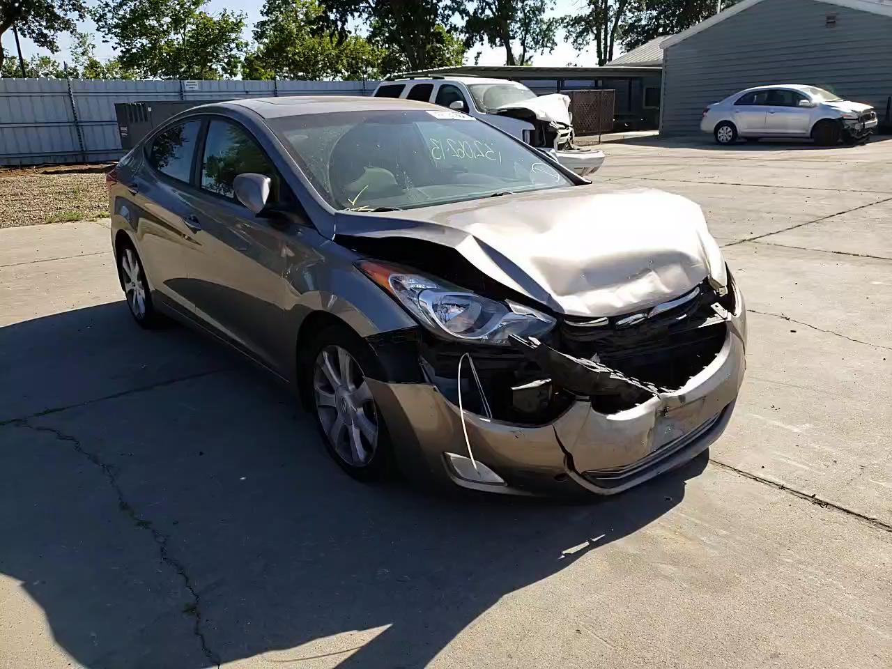 2013 HYUNDAI ELANTRA GL 5NPDH4AE1DH229825