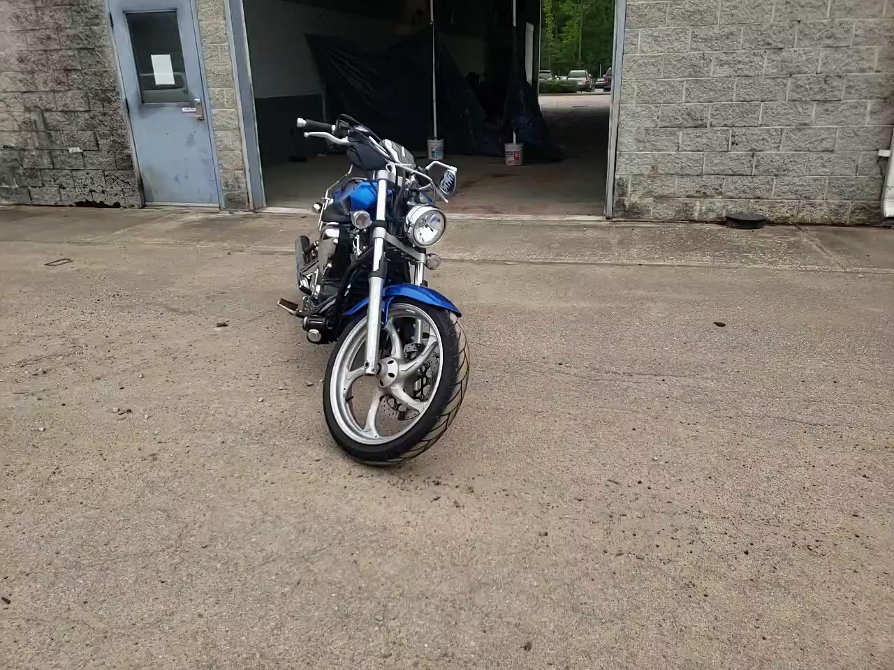 2011 YAMAHA XVS1300 CU JYAVP33E1BA004383
