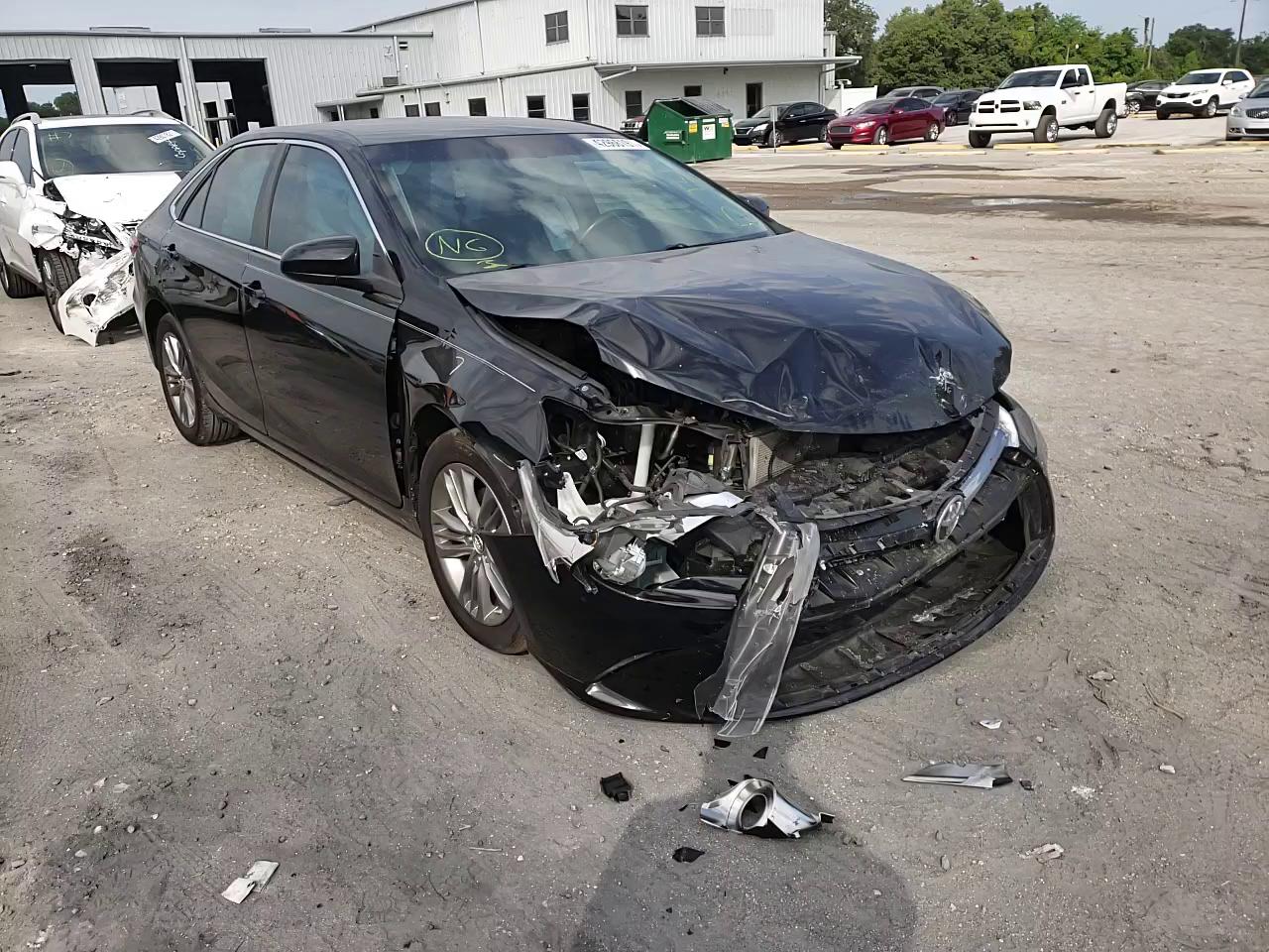 2017 TOYOTA CAMRY LE 4T1BF1FK2HU718154