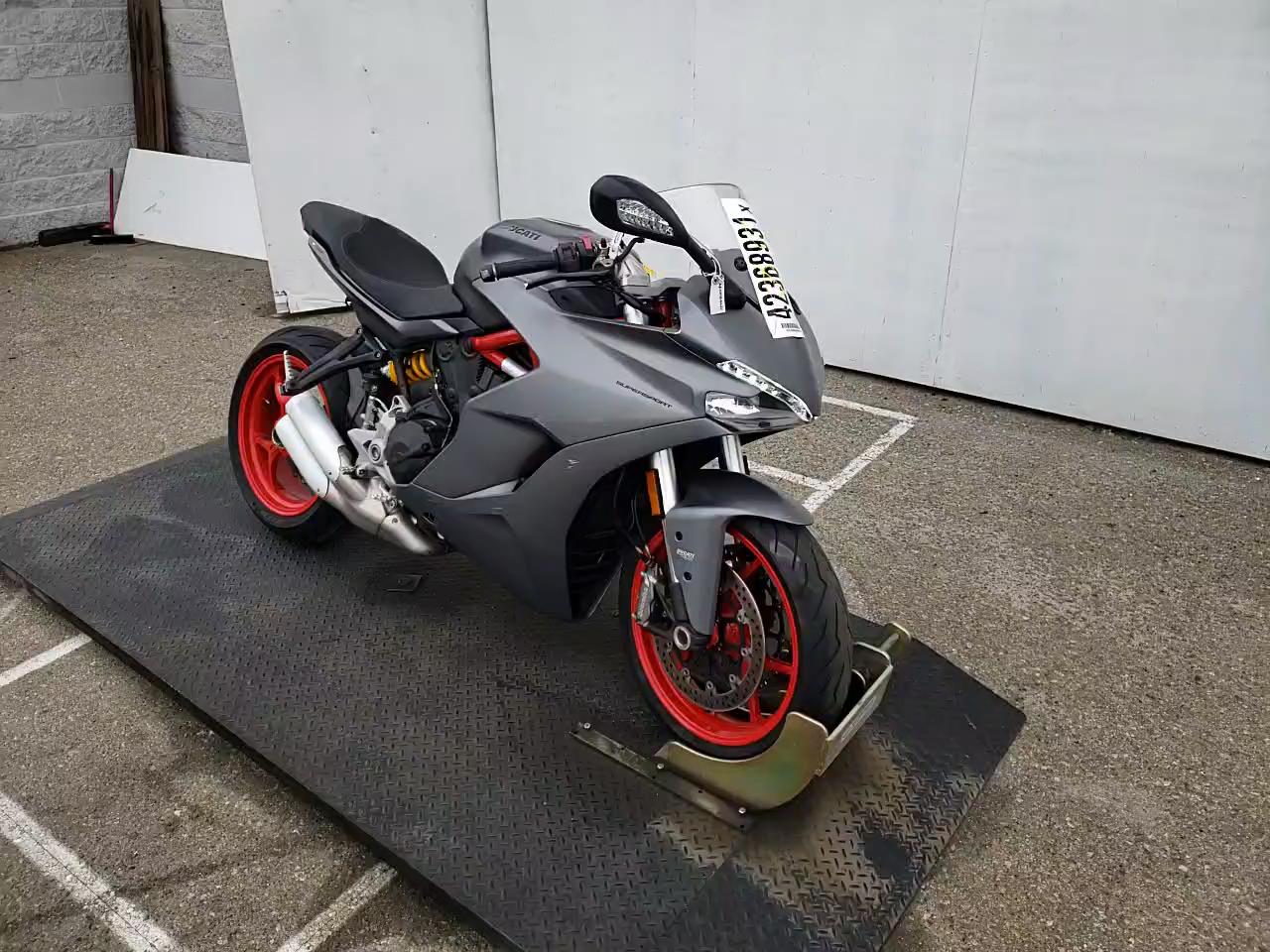 2019 DUCATI SUPERSPORT ZDMVABDSXKB008029