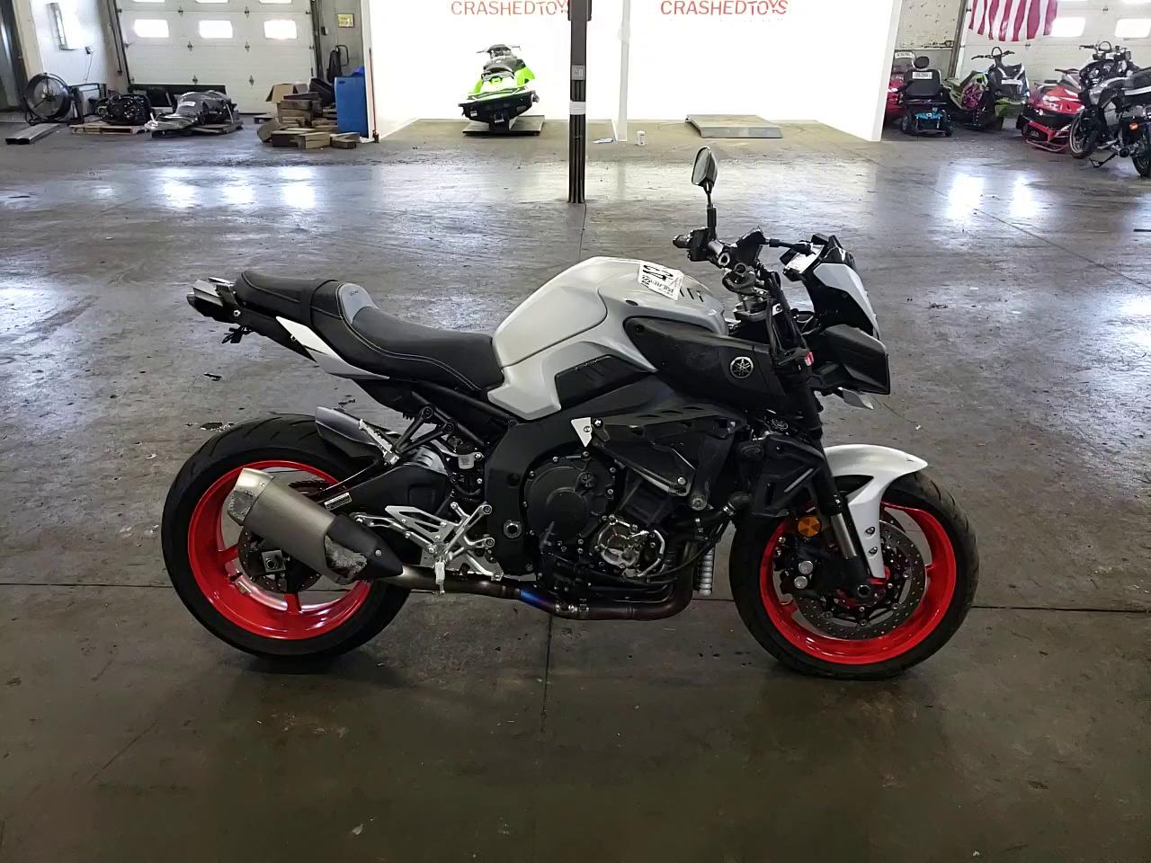 2020 YAMAHA MT10 JYARN48E3LA003369