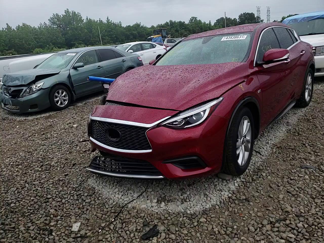 2018 INFINITI QX30 BASE SJKCH5CP1JA060065