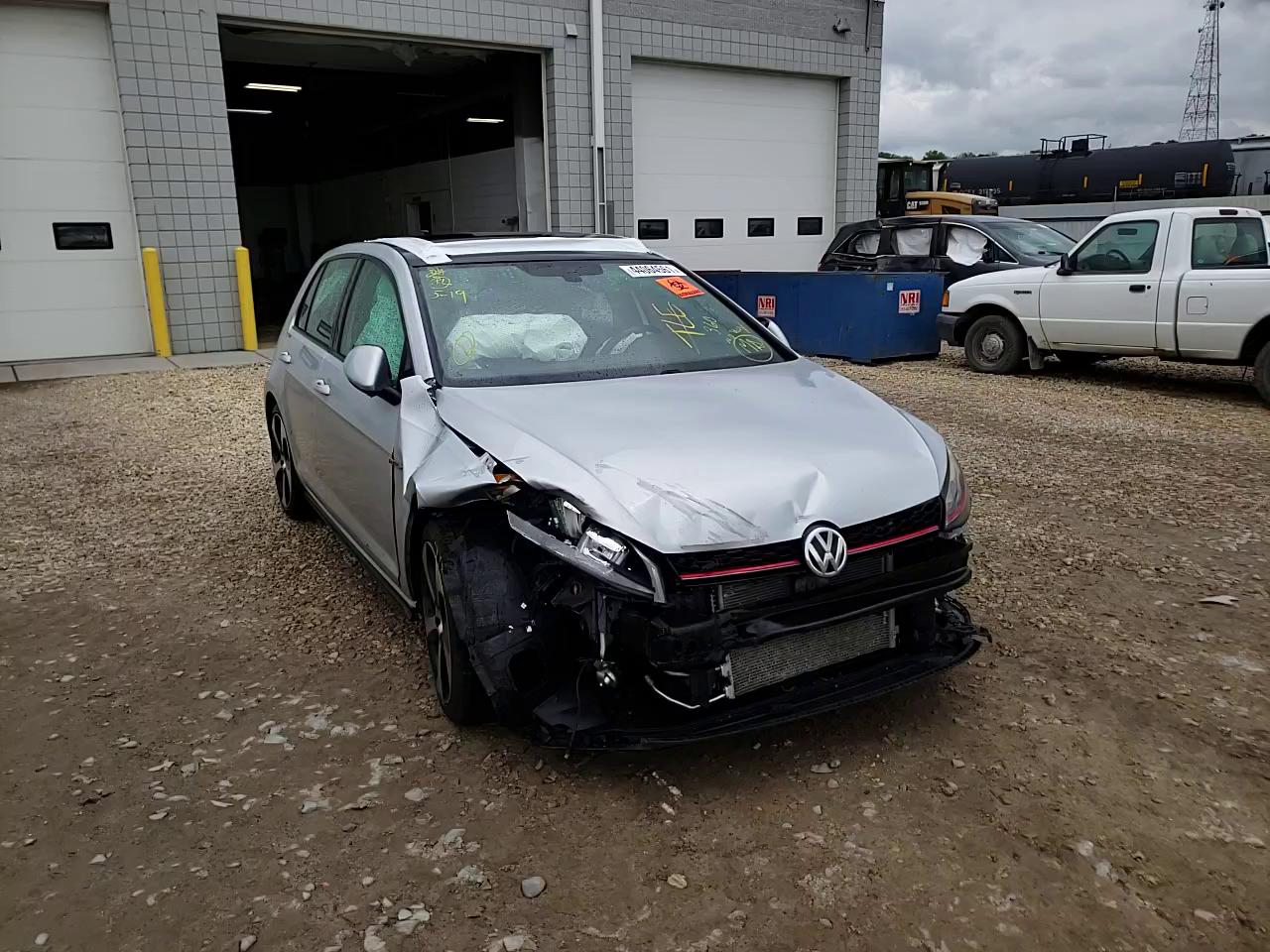 2017 VOLKSWAGEN GTI SPORT 3VW547AU4HM033917