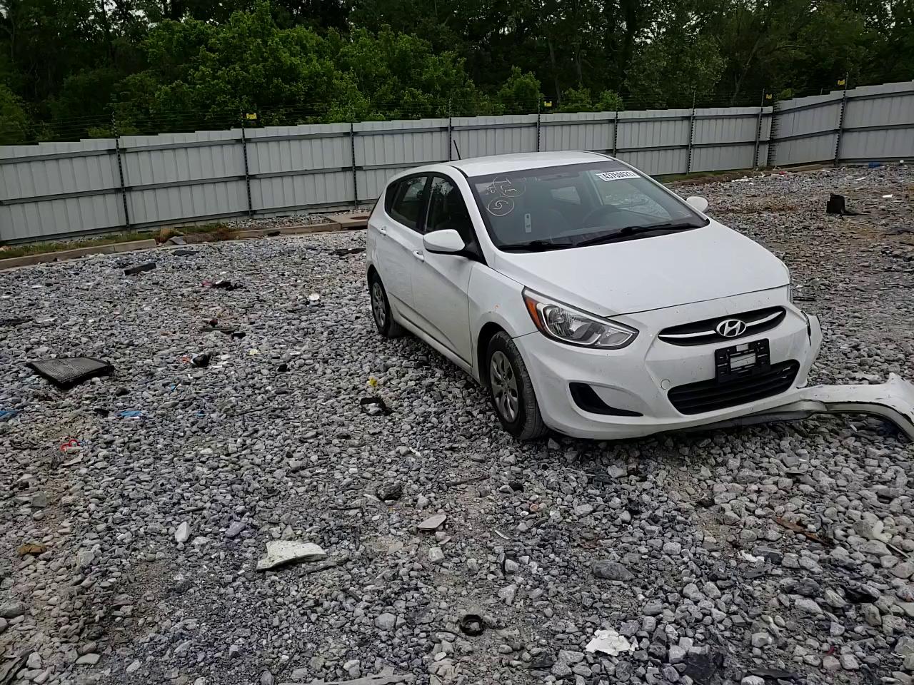 2015 HYUNDAI ACCENT GS KMHCT5AE0FU199365