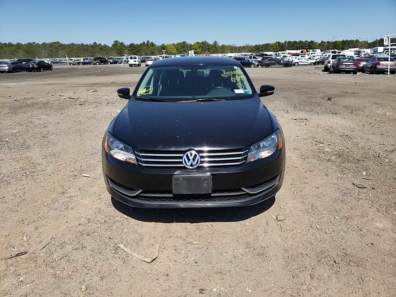 2013 VOLKSWAGEN PASSAT SE 1VWBP7A36DC043944