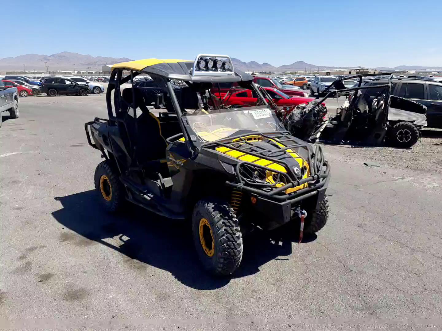 2011 CAN-AM COMMANDER 3JBKXLP11BJ001909