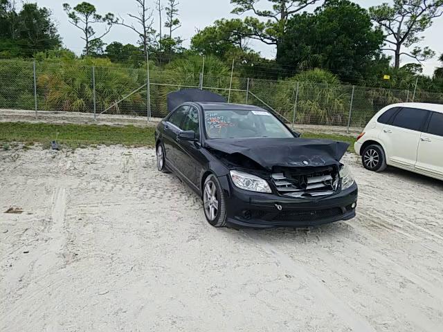 2010 MERCEDES-BENZ C 300 WDDGF5EB2AR092977