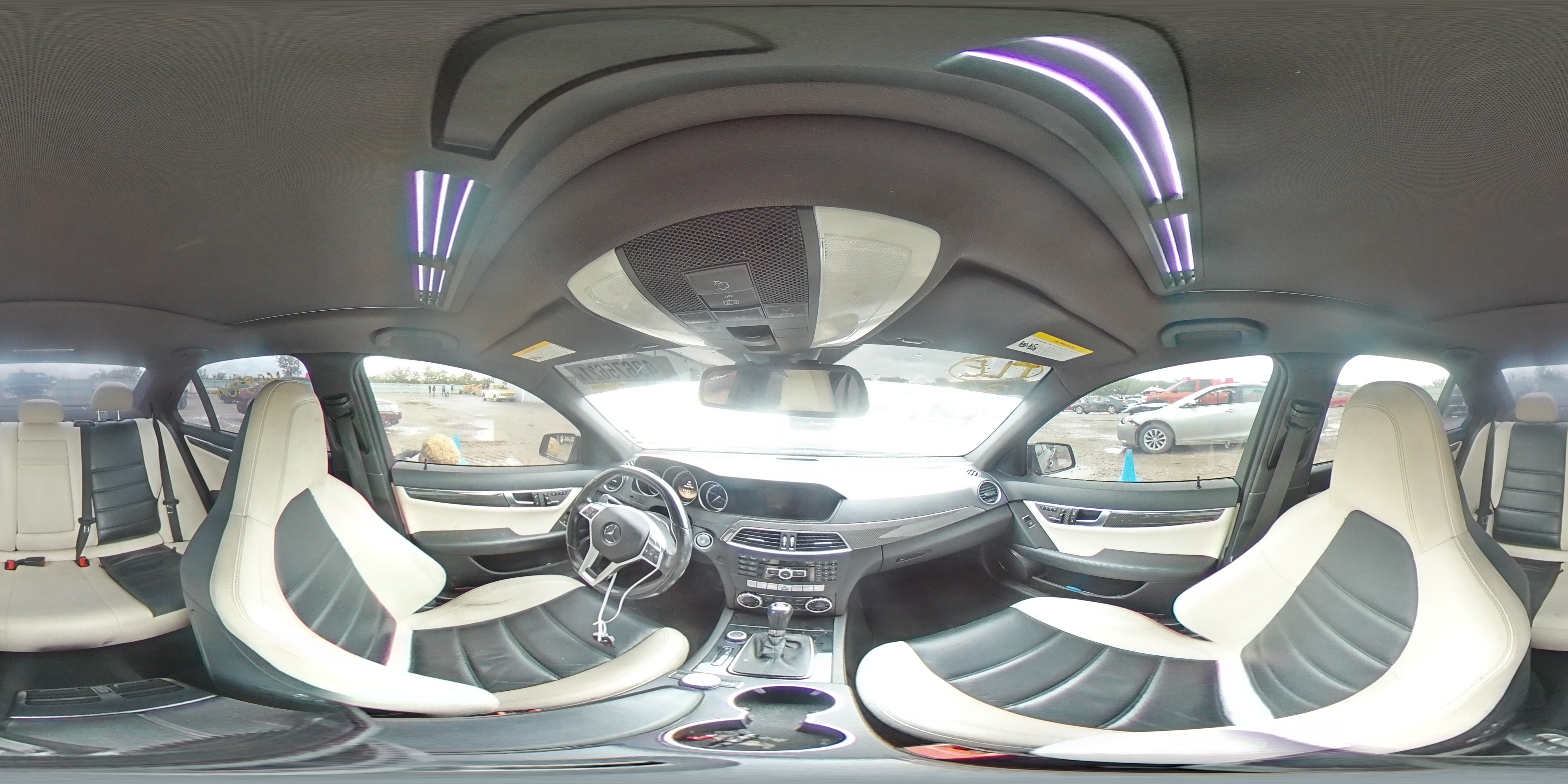 2012 MERCEDES-BENZ C 63 AMG WDDGF7HB7CA699966