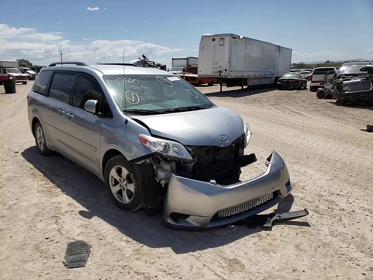2014 TOYOTA SIENNA LE 5TDKK3DC6ES507465