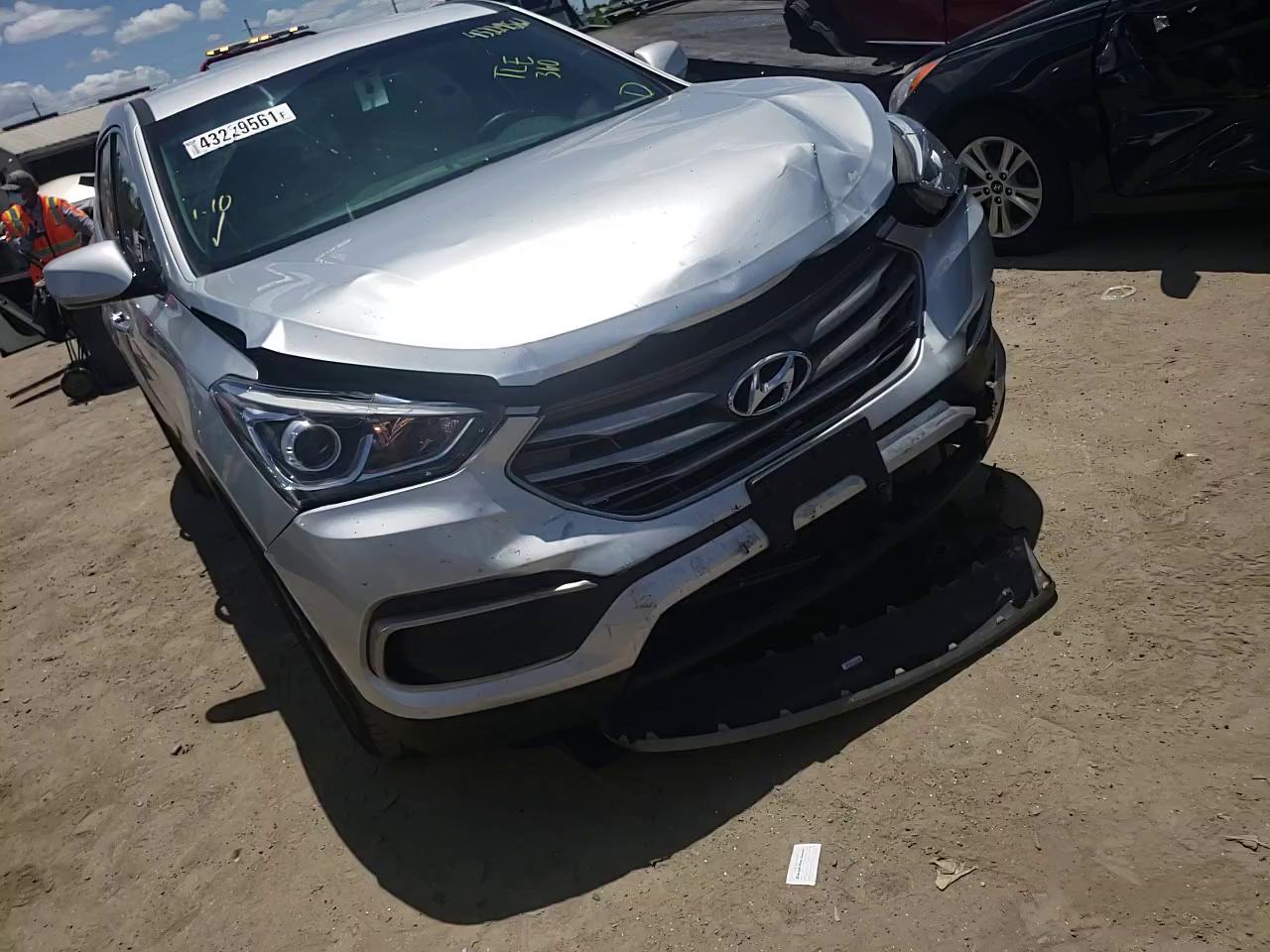 2018 HYUNDAI SANTA FE S 5XYZT3LBXJG525916