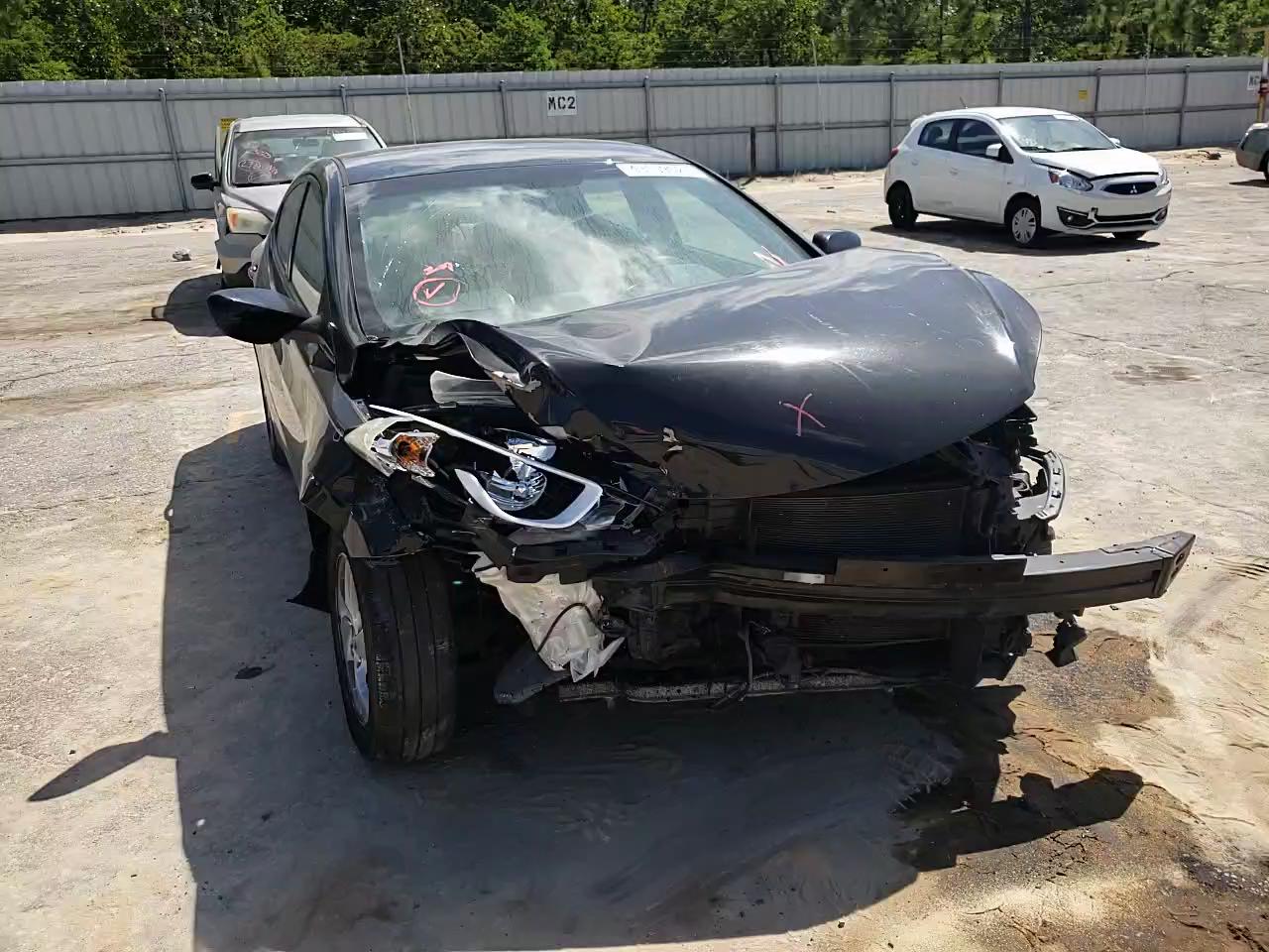 2015 HYUNDAI ELANTRA SE 5NPDH4AE0FH562651