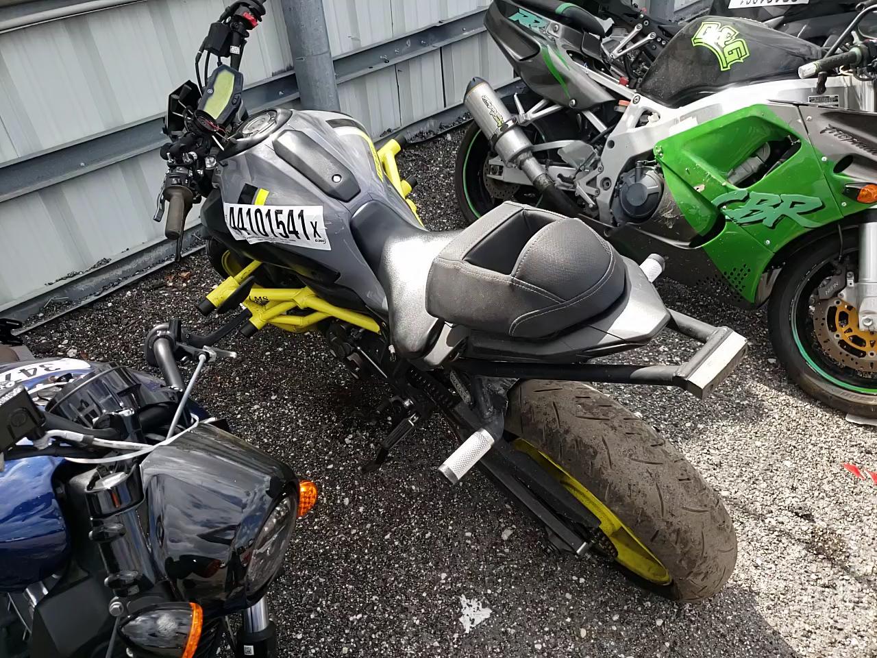 2016 YAMAHA FZ 750 JYARM06E6GA009932