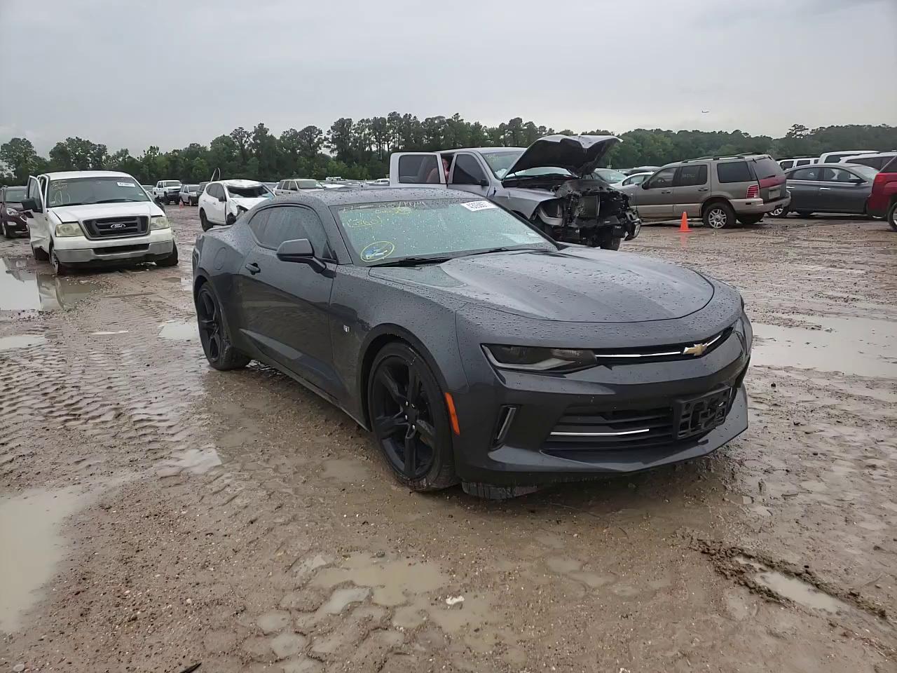 2017 CHEVROLET CAMARO LT 1G1FB1RS4H0141074