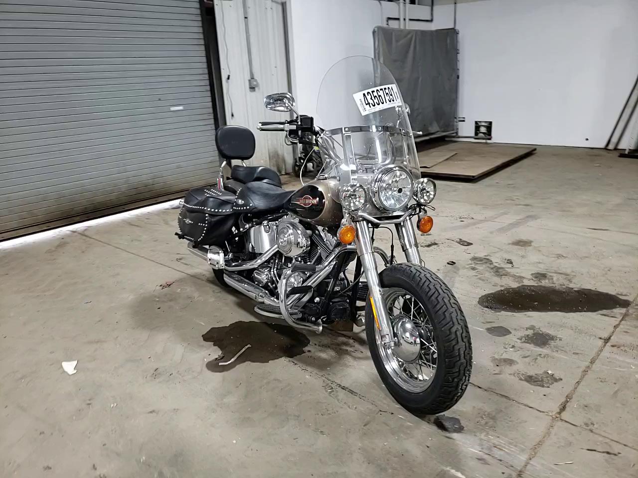 2005 HARLEY-DAVIDSON FLSTCI 1HD1BWB1X5Y057269