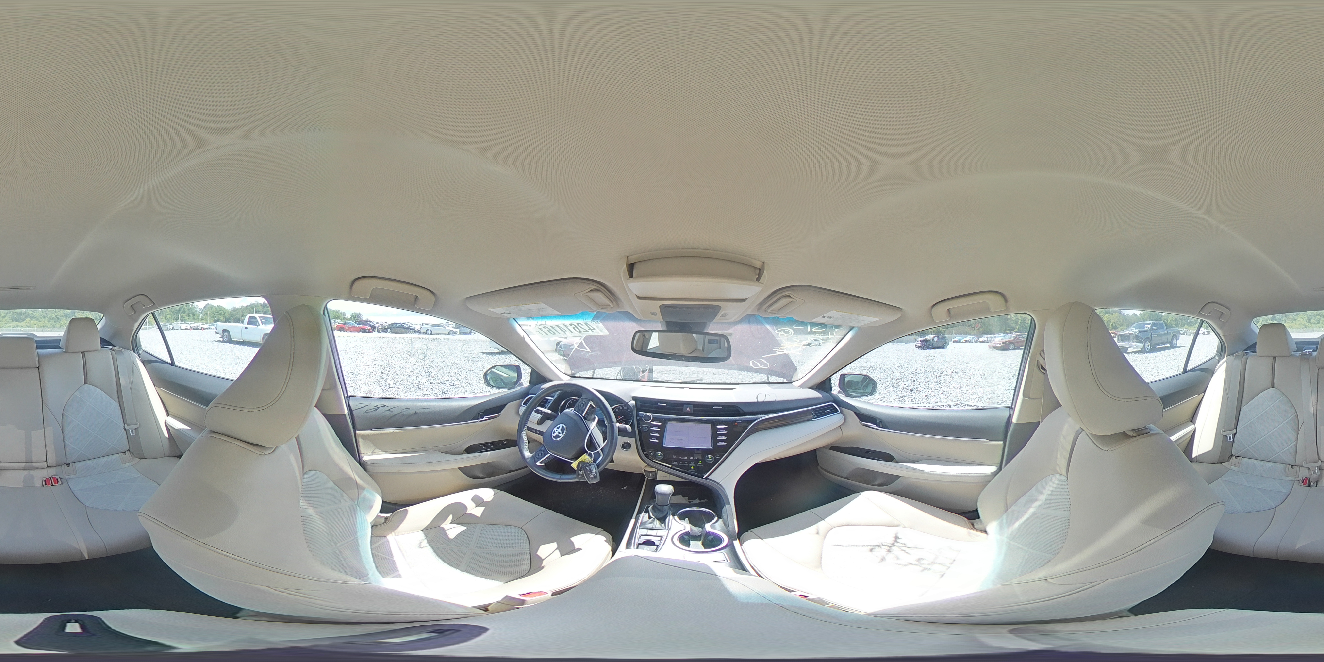 2018 TOYOTA CAMRY L 4T1B11HK5JU509623