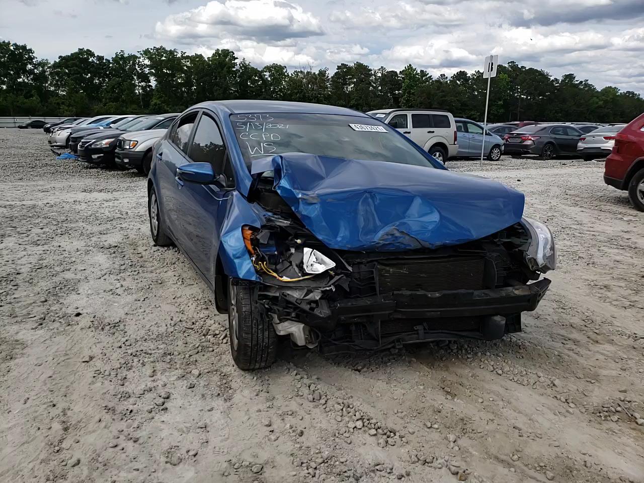 2015 KIA FORTE LX KNAFX4A62F5285373