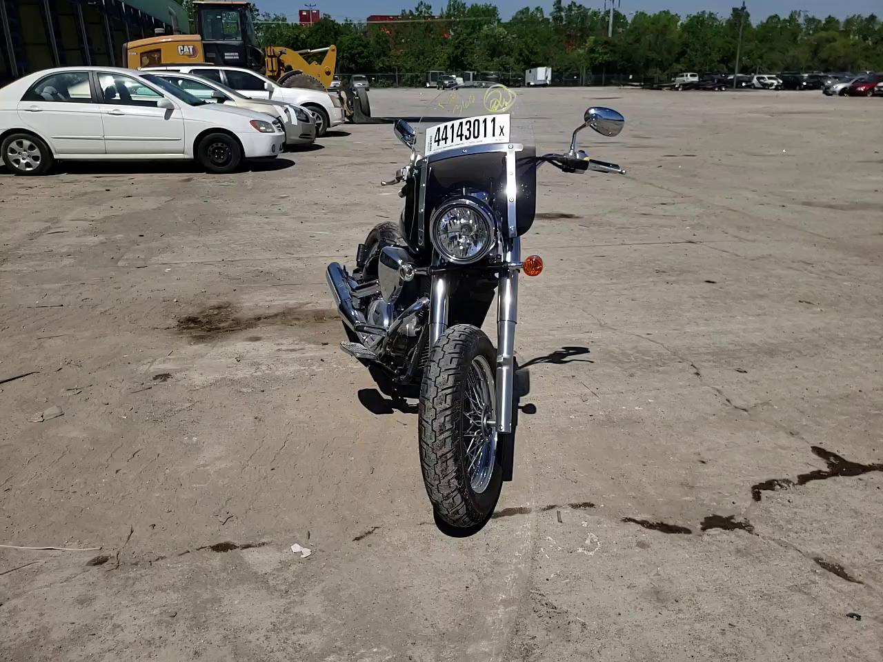 2017 SUZUKI VL800 JS1VS55A7H2100167