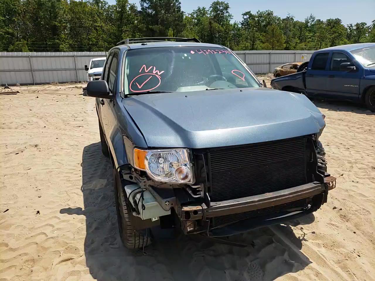 2010 FORD ESCAPE XLT 1FMCU9DG9AKD41220