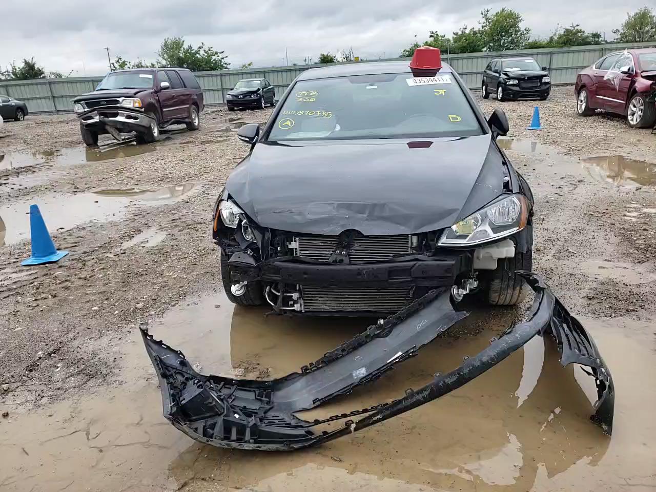 2017 VOLKSWAGEN GTI S 3VW5T7AU7HM070785
