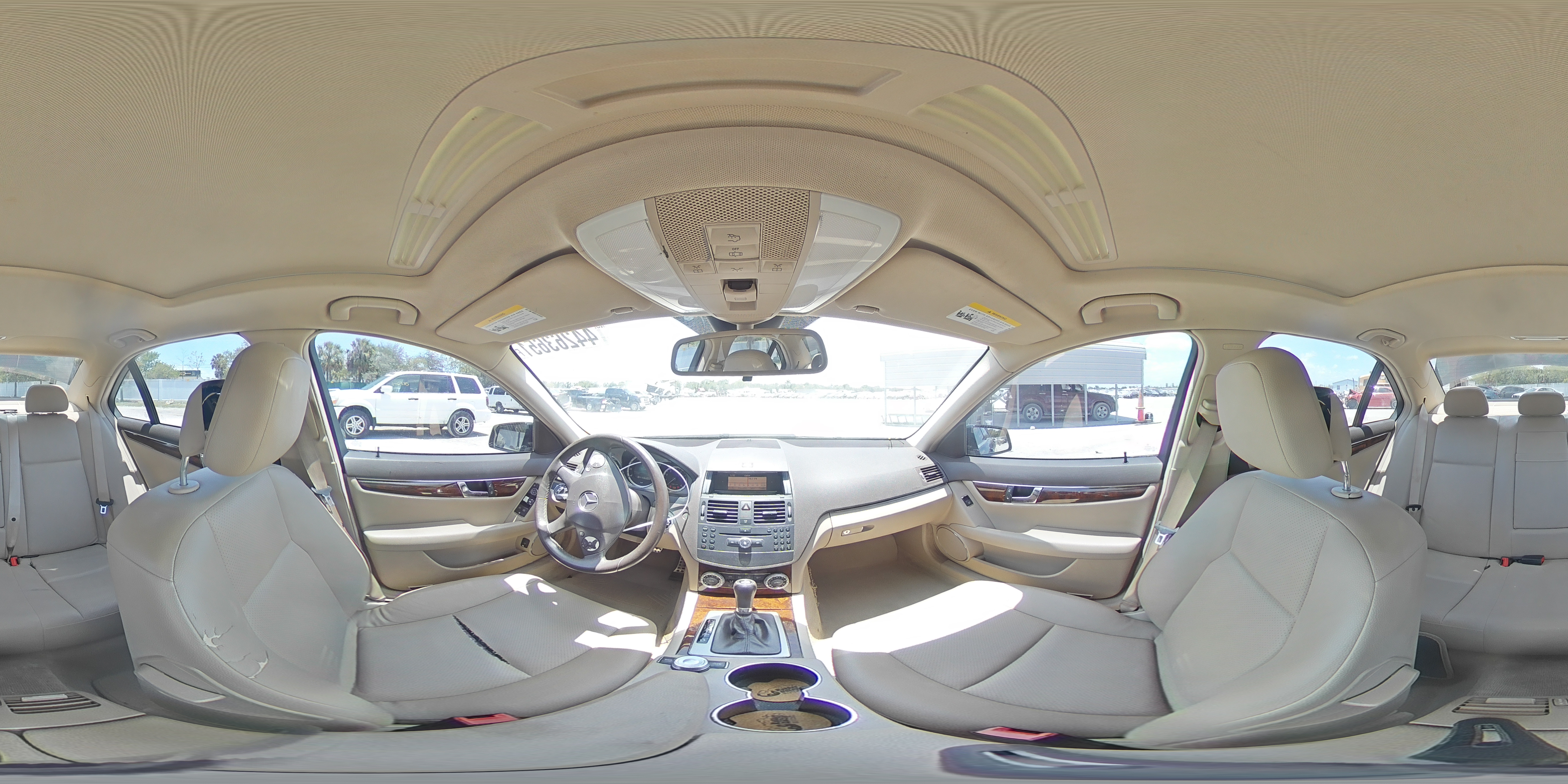 2010 MERCEDES-BENZ C300 WDDGF5EB7AR092358