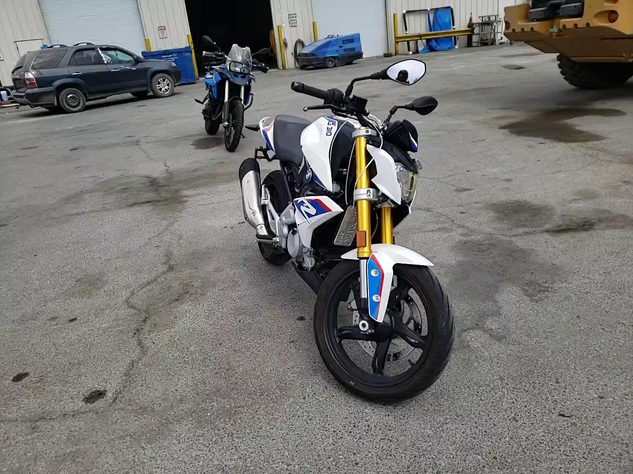 2018 BMW G310 R WB30G1101JR856909