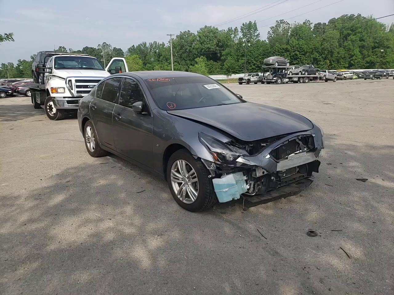 2015 INFINITI Q40 JN1CV6AR7FM522143