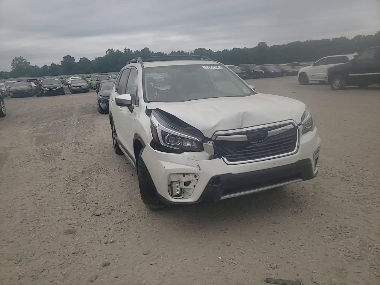 2020 SUBARU FORESTER T JF2SKAXC0LH525401