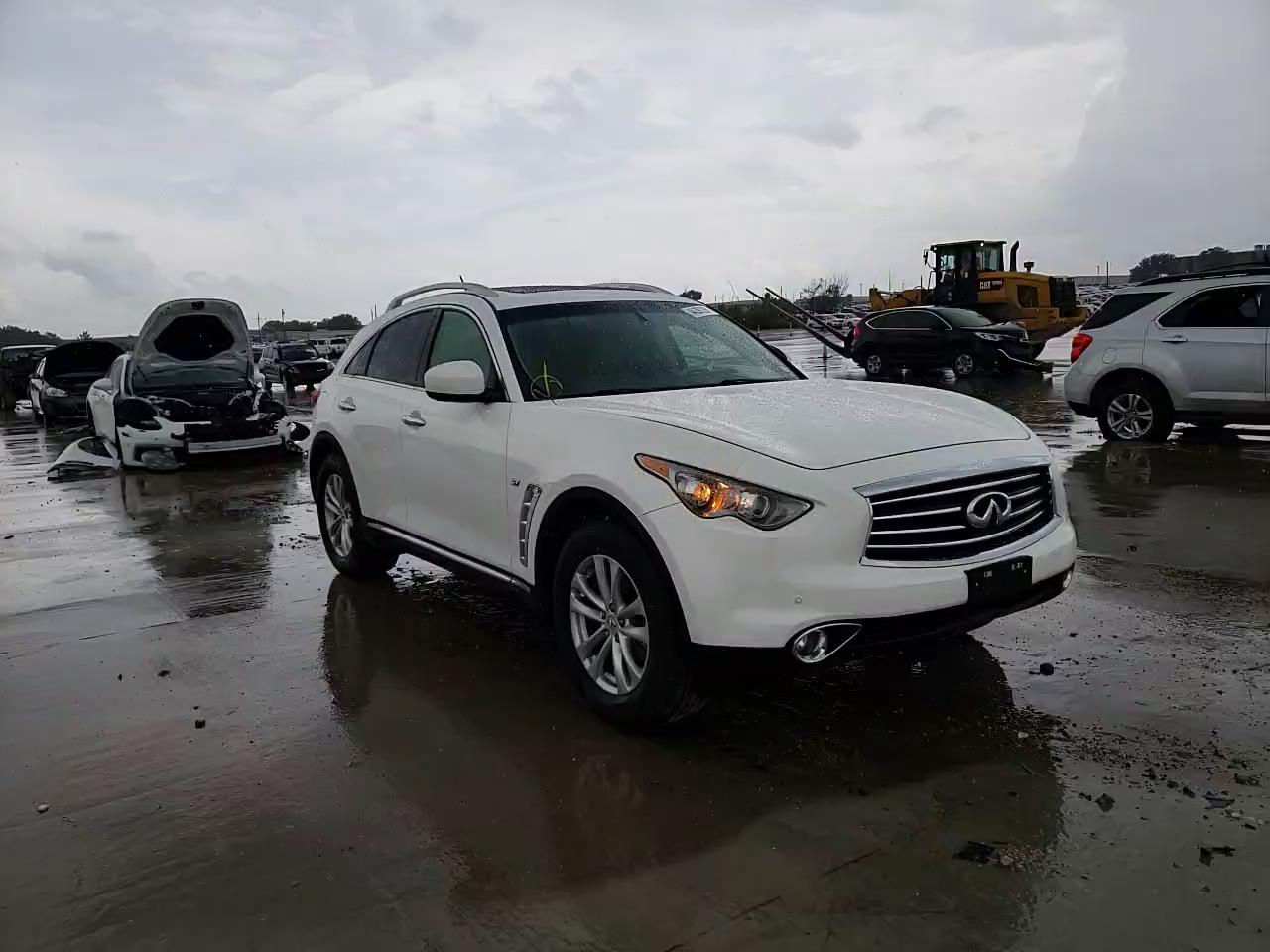 2015 INFINITI QX70 JN8CS1MU2FM381608