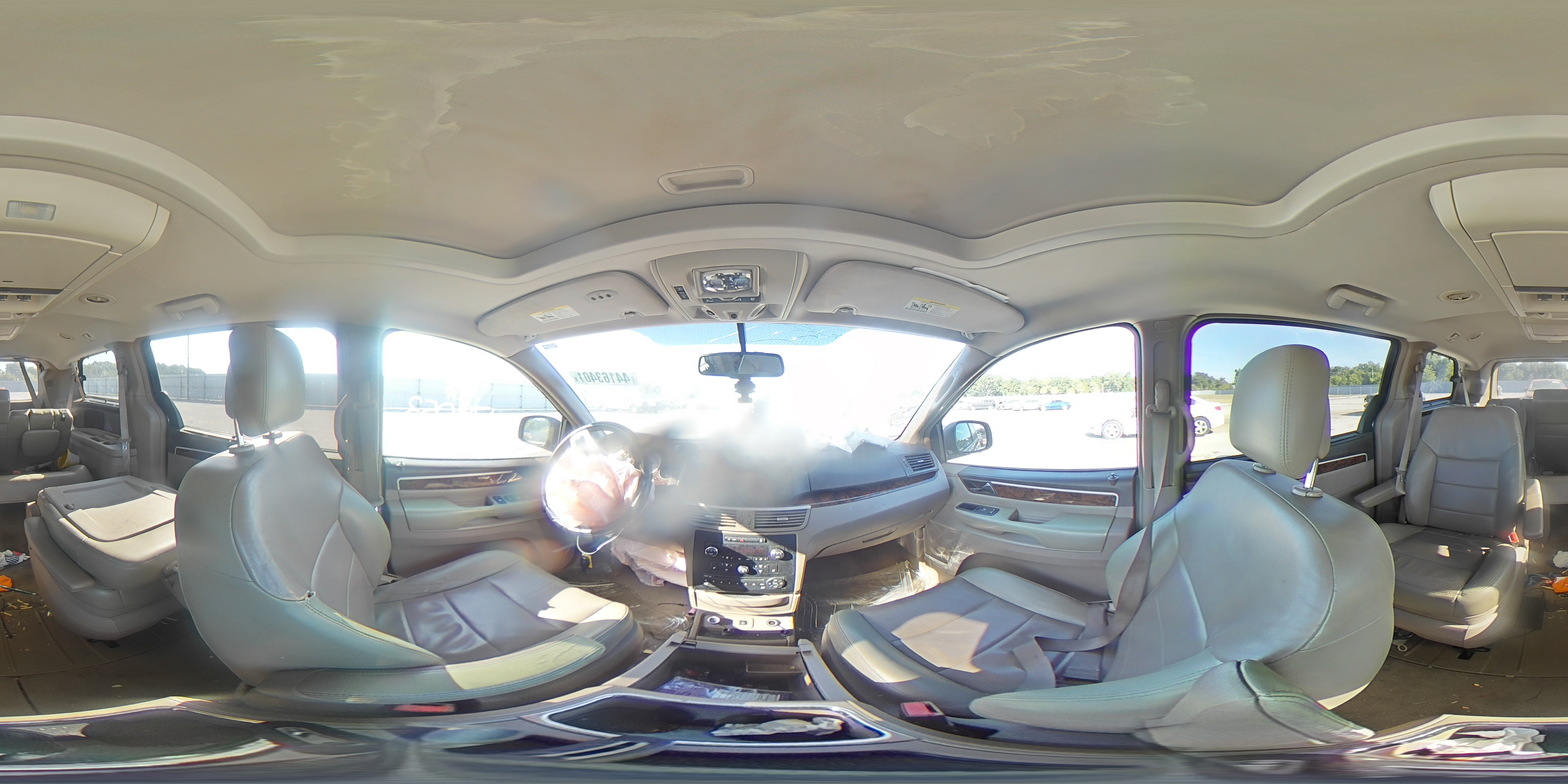 2011 VOLKSWAGEN ROUTAN SEL 2V4RW6DG6BR717033