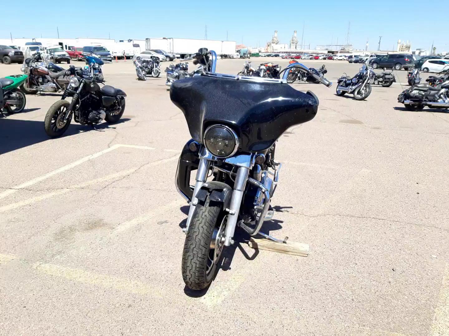 2008 HARLEY-DAVIDSON FLHX 1HD1KB4128Y697079