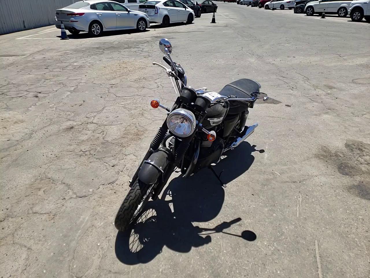 2013 TRIUMPH MOTORCYCLE BONNEVILLE SMT910K18DT567797