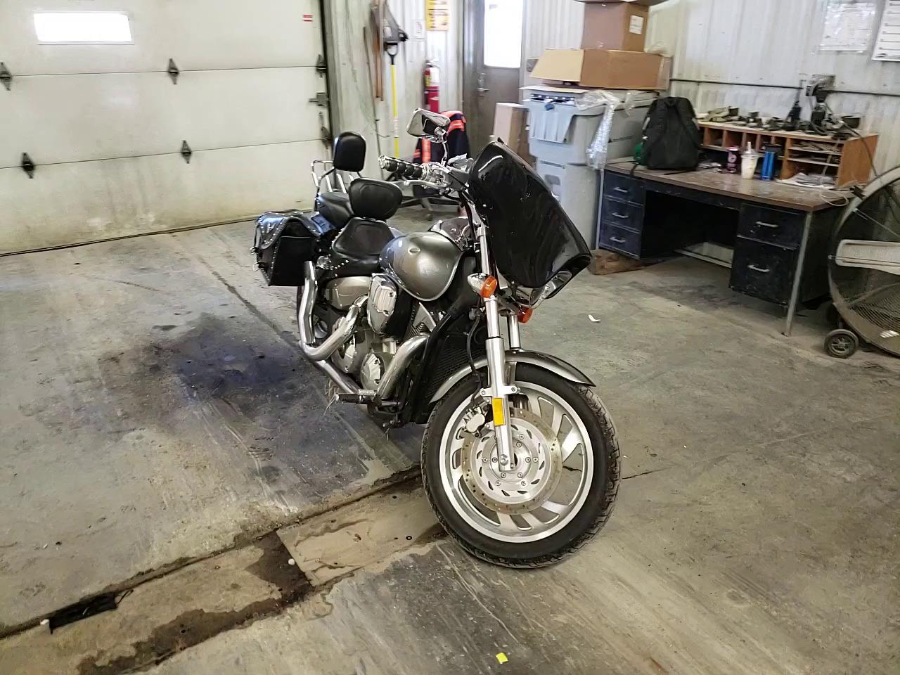 2009 HONDA VTX1300 1HFSC550X9A500203