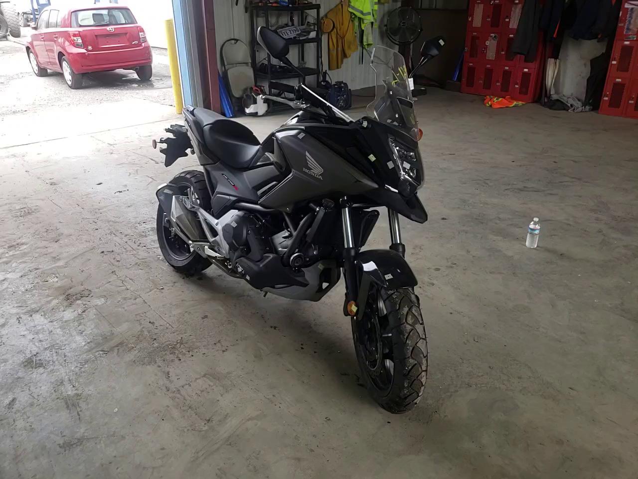 2020 HONDA NC750 XD JH2RC9043LK200277