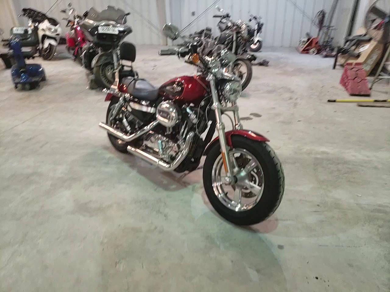 2013 HARLEY-DAVIDSON XL1200 C 1HD1CT310DC402573