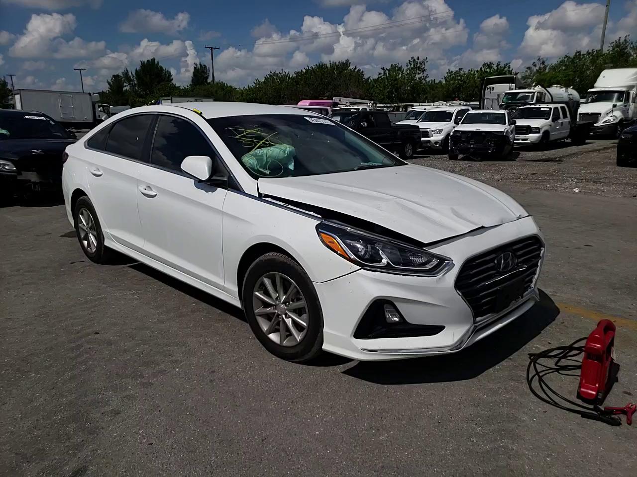 2018 HYUNDAI SONATA SE 5NPE24AF2JH661933