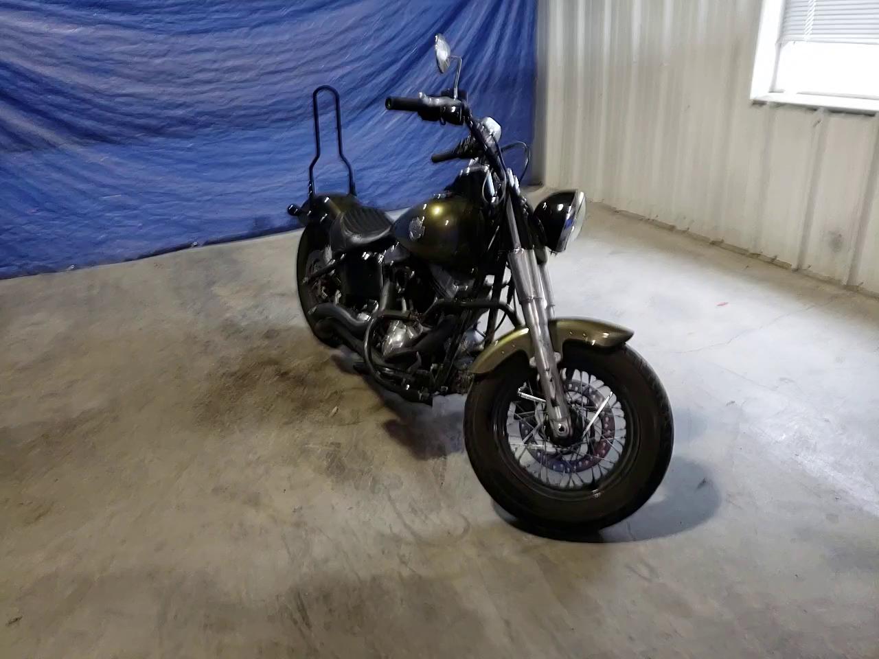 2017 HARLEY-DAVIDSON FLS SOFTAI 1HD1JRV18HB024018