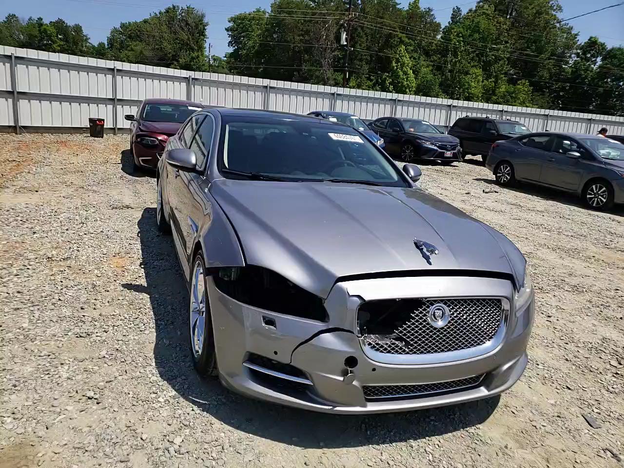 2011 JAGUAR XJL SAJWA2GB8BLV10416