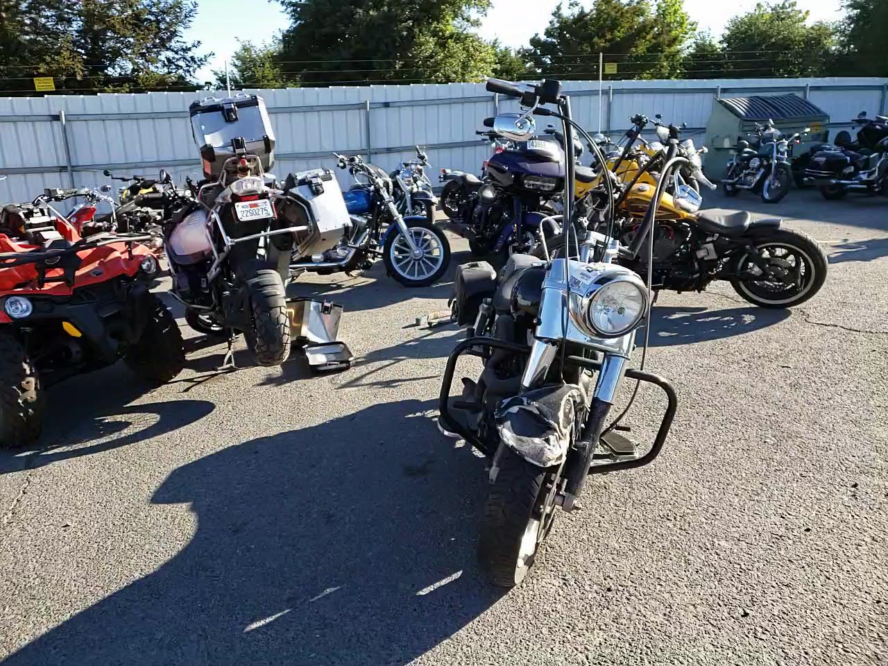 2012 HARLEY-DAVIDSON FLD SWITCH 1HD1GZM30CC327654